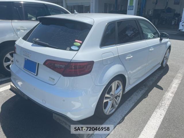 Audi A3 2016-06 8411249-2