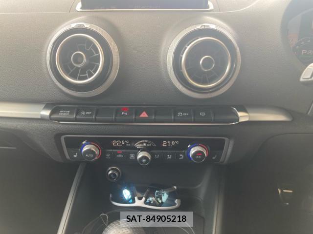 Audi A3 2017-09 8411250-21