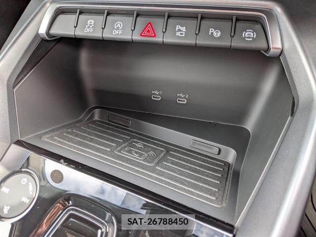 Audi A3 2025-11 8411248-4