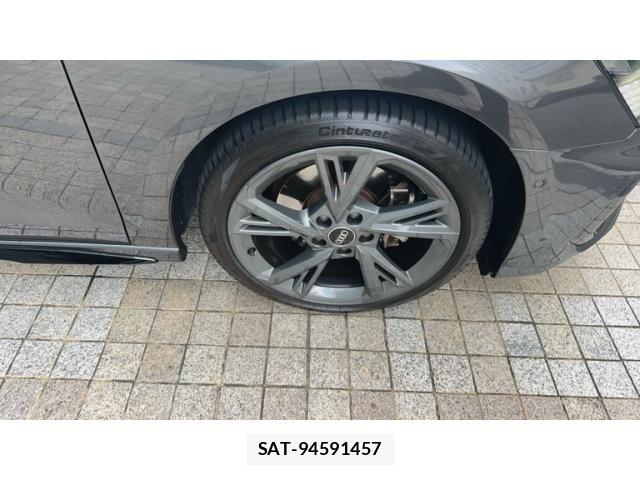 Audi A3 2023-08 8437765-3