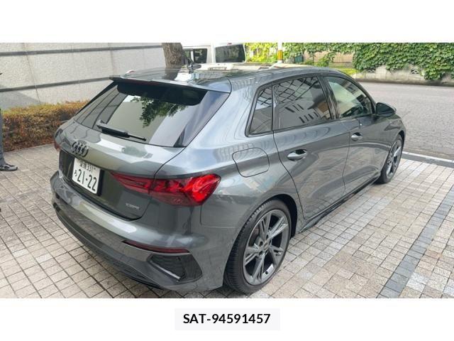 Audi A3 2023-08 8437765-5