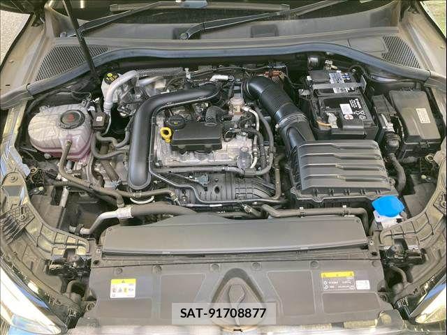 Audi A3 2021-06 8485038-13