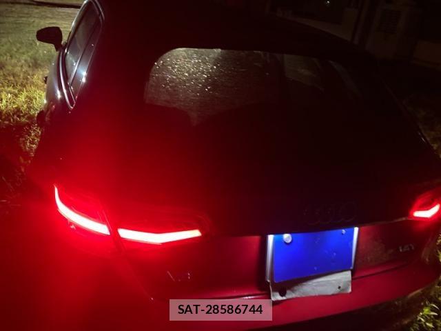 Audi A3 2013-12 8485037-9