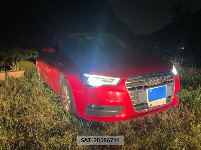Audi A3 2013-12 8485037-1