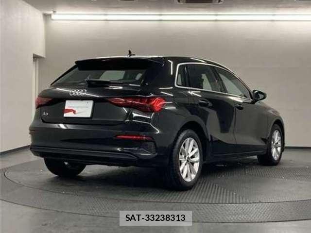 Audi A3 2021-06 8523600-1