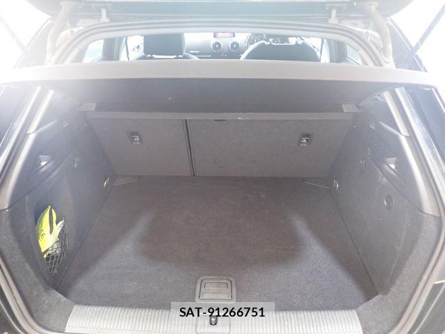 Audi A3 2021-01 8523594-24