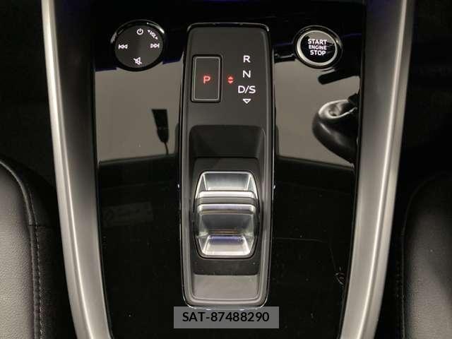 Audi A3 2024-06 8523596-18