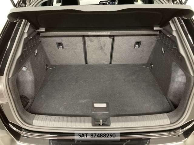 Audi A3 2024-06 8523596-22
