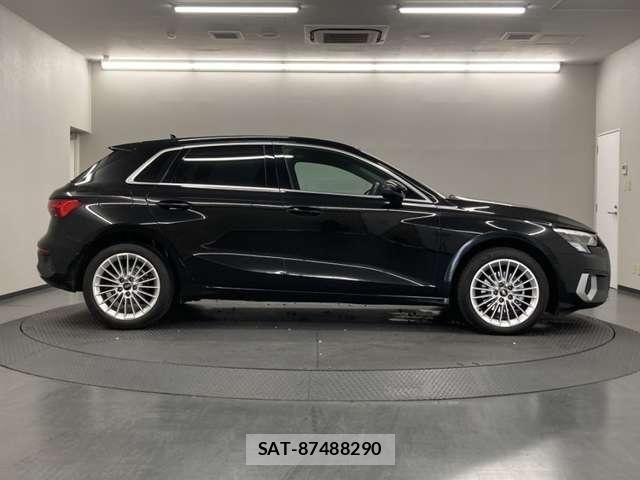 Audi A3 2024-06 8523596-5