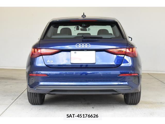 Audi A3 2023-06 8561183-14