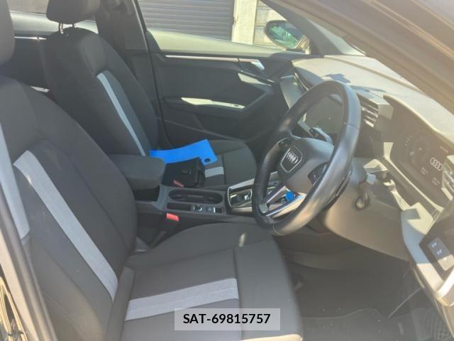 Audi A3 2022-03 8561185-11