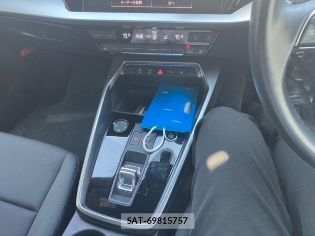 Audi A3 2022-03 8561185-18