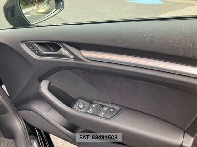 Audi A3 2019-12 8561186-13