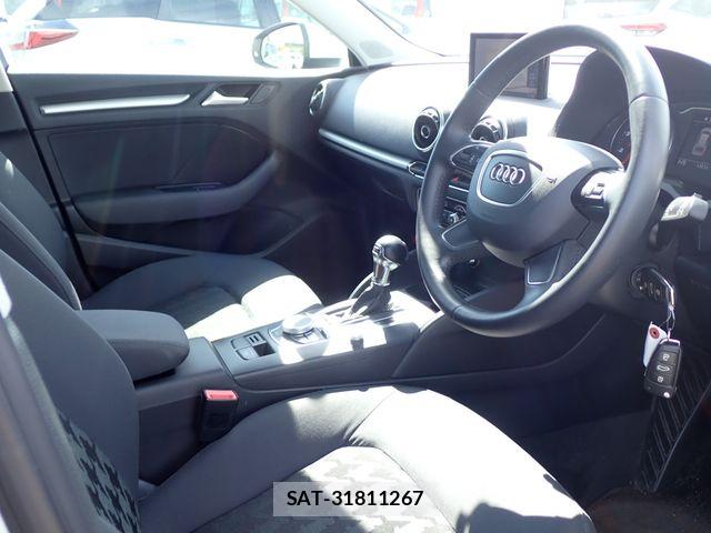 Audi A3 2013-09 8561180-1