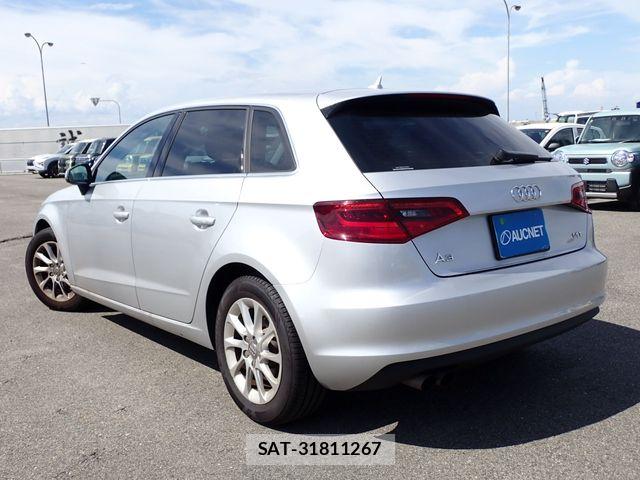 Audi A3 2013-09 8561180-2