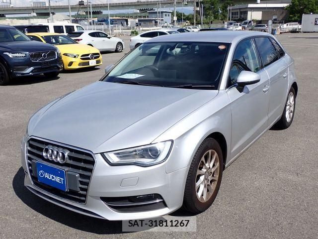 Audi A3 2013-09 8561180-6
