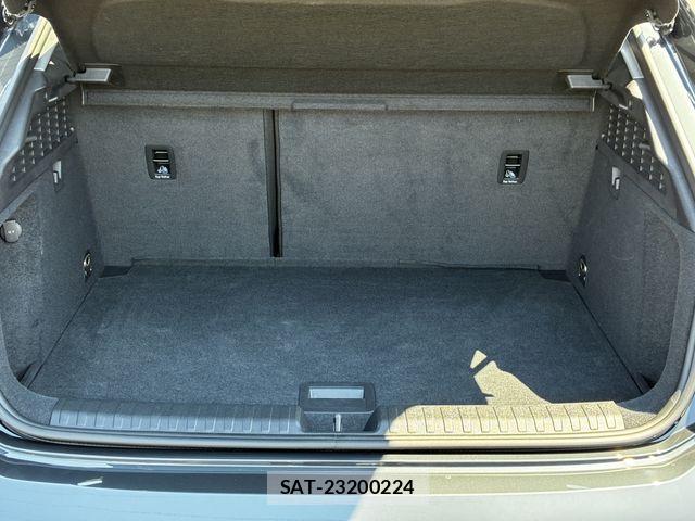 Audi A3 2024-02 8561181-15
