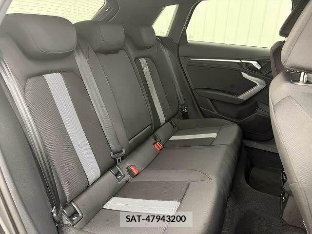 Audi A3 2025-11 8625849-11