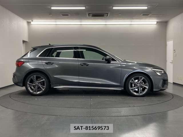 Audi A3 2023-08 8625847-5