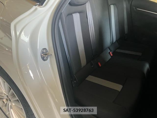 Audi A3 2022-02 8658052-10