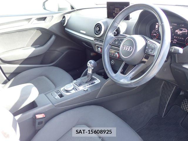 Audi A3 2017-08 8665818-1