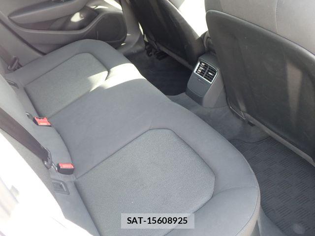 Audi A3 2017-08 8665818-24