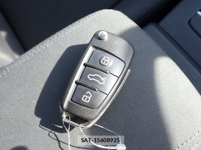 Audi A3 2017-08 8665818-28