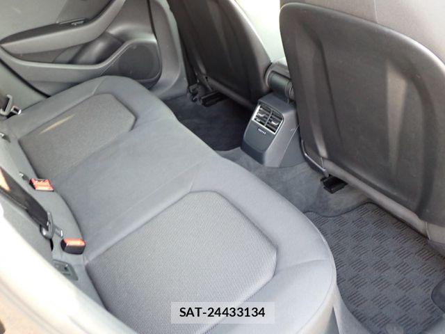 Audi A3 2019-11 8665819-24