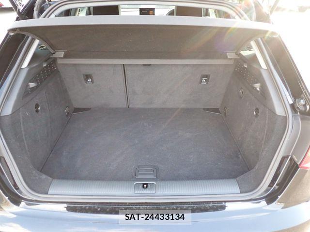 Audi A3 2019-11 8665819-25