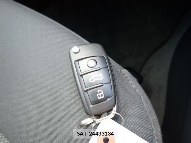 Audi A3 2019-11 8665819-28