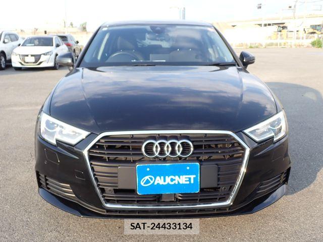 Audi A3 2019-11 8665819-5