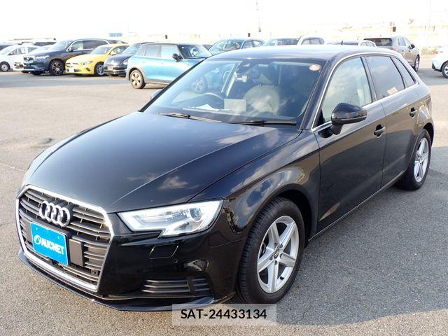 Audi A3 2019-11 8665819-6