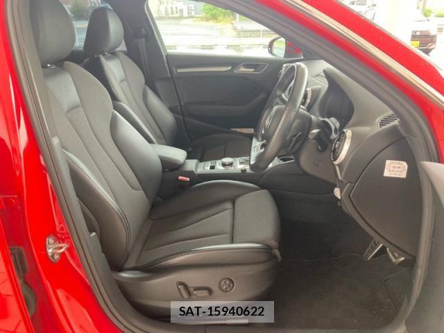 Audi A3 2018-07 8658053-13