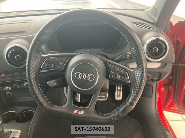 Audi A3 2018-07 8658053-18