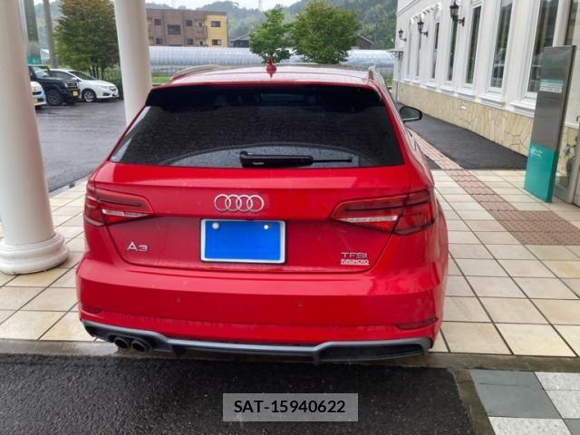 Audi A3 2018-07 8658053-4