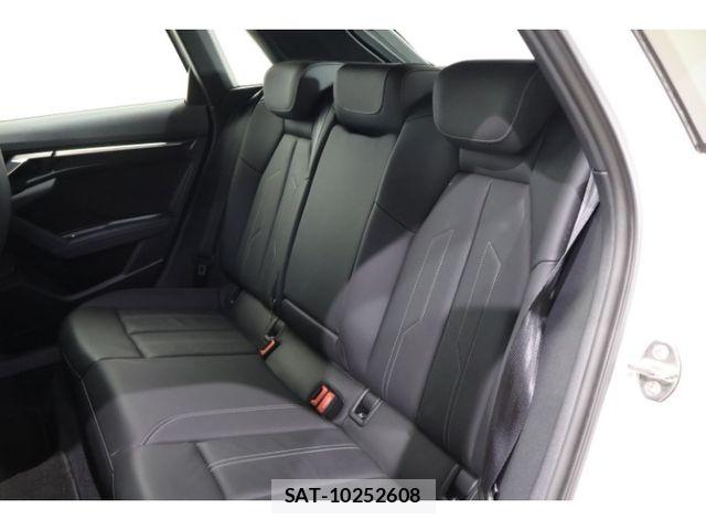 Audi A3 2023-03 8740552-5