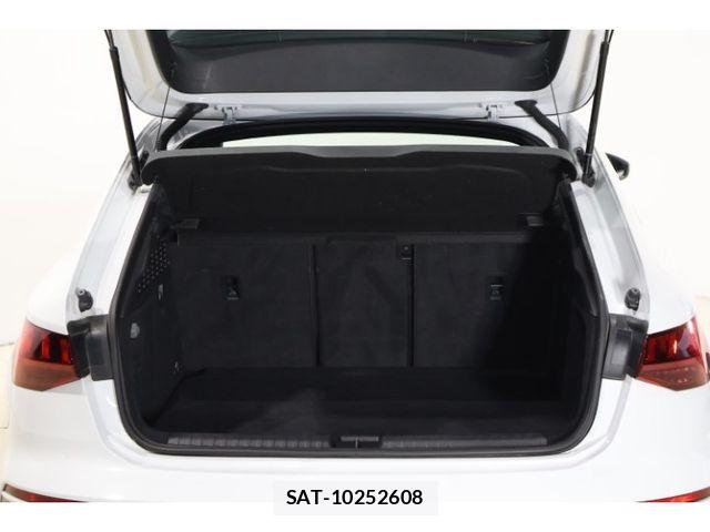 Audi A3 2023-03 8740552-7