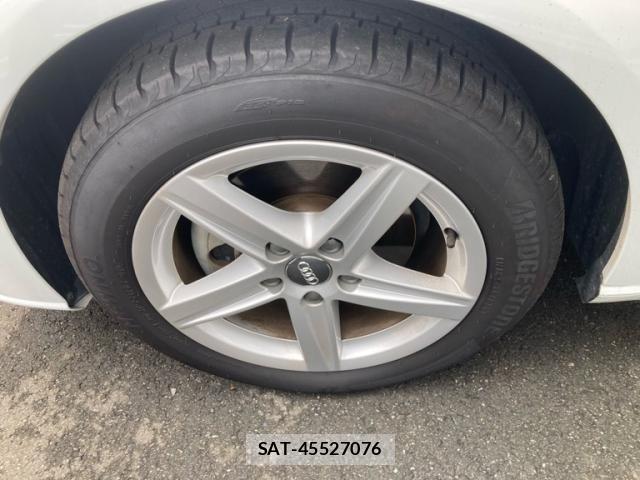 Audi A3 2020-07 8740557-9