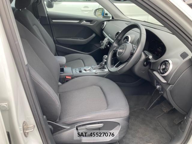 Audi A3 2020-07 8740557-11