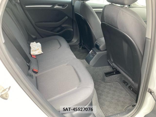 Audi A3 2020-07 8740557-17