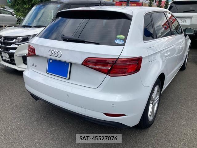 Audi A3 2020-07 8740557-5