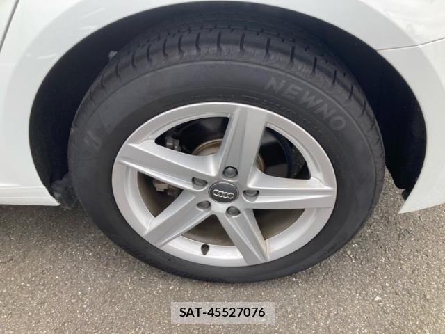 Audi A3 2020-07 8740557-8