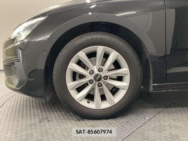 Audi A3 2021-11 8740558-10