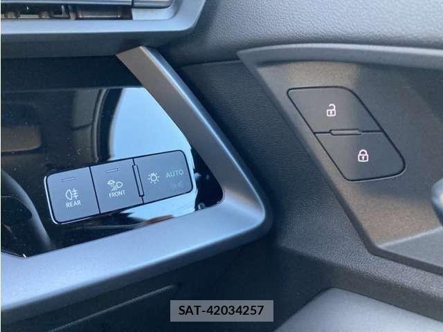 Audi A3 2025-03 8740553-25