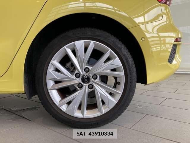 Audi A3 2023-08 8740554-11