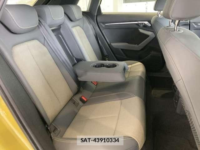 Audi A3 2023-08 8740554-21