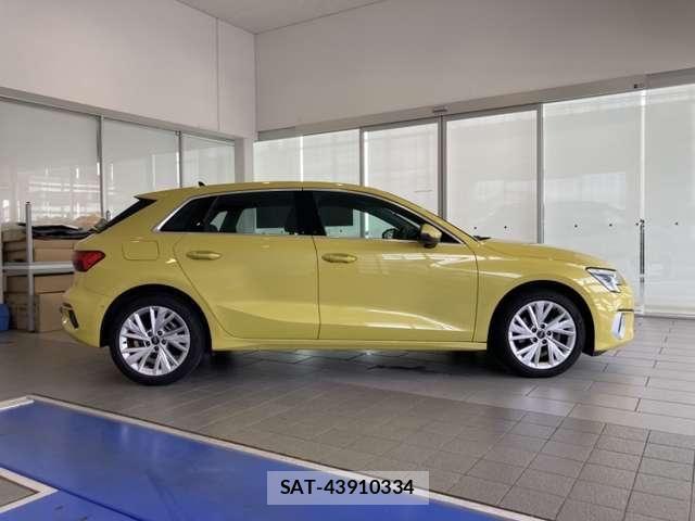 Audi A3 2023-08 8740554-5