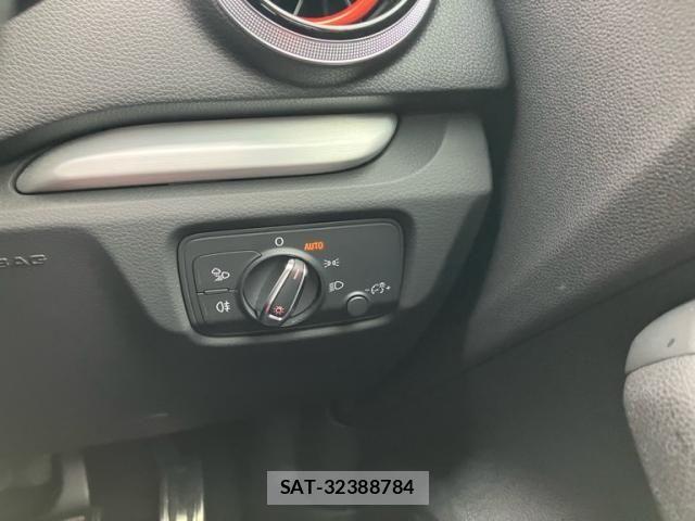 Audi A3 2014-12 8740560-21