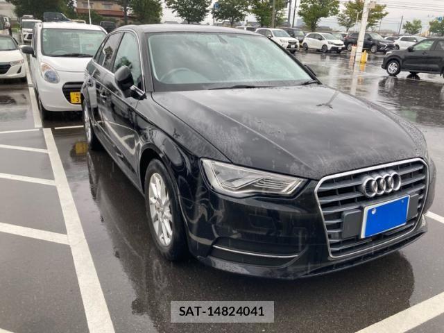 Audi A3 2015-09 8779531-2