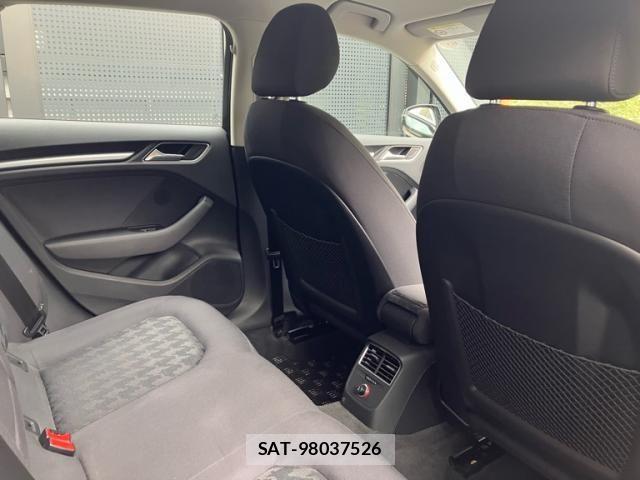 Audi A3 2015-06 8779530-14